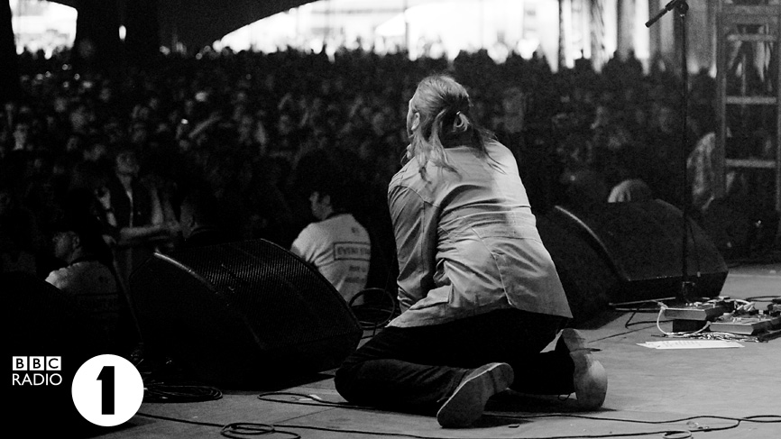 Kasabian wow the crowd at the main stage