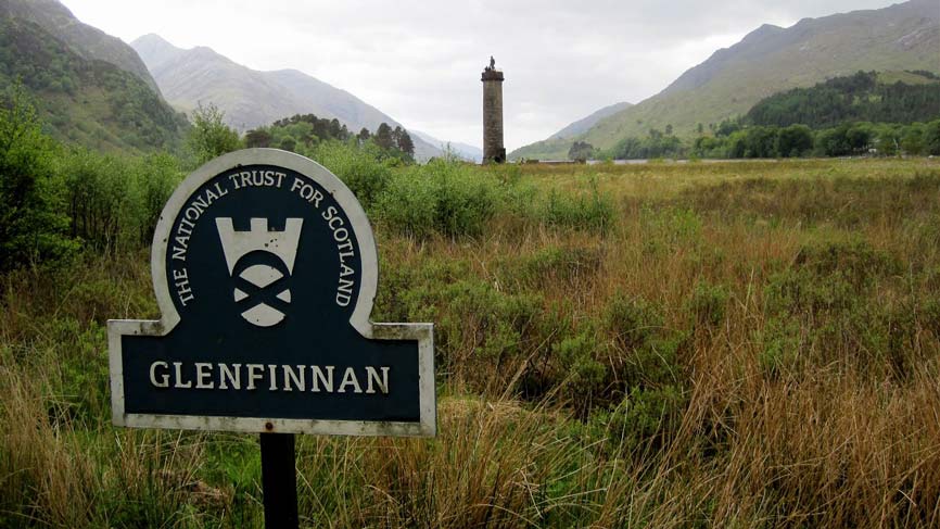 Glenfinnan Monument.