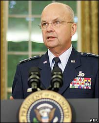 Diretor da CIA, general Michael Hayden