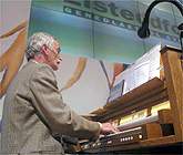 Reg Evans organydd yr Oedfa