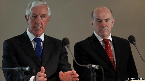 Lord Condon and Sir Ronnie Flanagan face the media