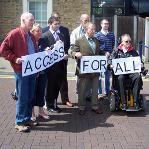 Cllr's campaign in Erith