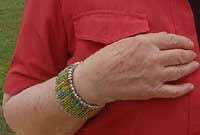 Breichled o binau cau