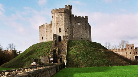 Cardiff Castle (photo: Esther Illan)