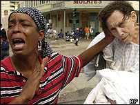 ابتدائی امداد پہنچانے میں حکومتی ایجنسیاں ناکام رہیں 