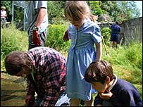 Pupils ready to lend a hand