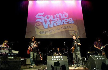 Containz Nutz at Sound Waves, Woodbridge