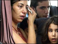 در طی حملات اخير اسرائيل به لبنان هزاران نفر بی خانمان شده اند