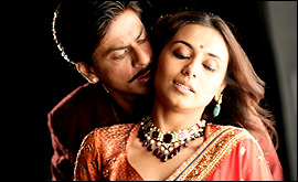 Shah Rukh Khan & Rani Mukerji in Paheli