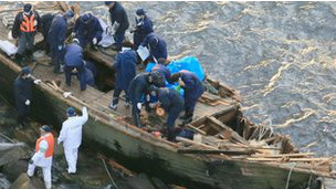 Con thuyền có chữ Bắc Hàn tìm thấy ngoài khơi Nhật Bản