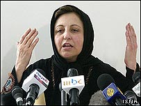 شيرين عبادی در ماههای اخير، به طور محسوسی بر ميزان انتقادهای خود از وضعيت حقوق بشر در ايران افزوده است