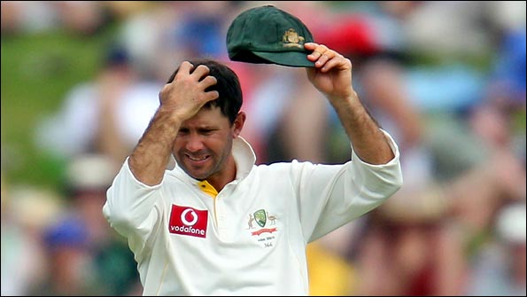Michael Vaughan says Ponting should stay as captain