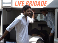 अस्पताल में अभिषेक बच्चन 