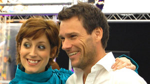 Connie a Jeremy cyn y seremoni