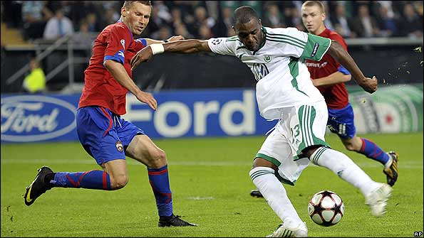 Grafite has yet to force his way into Dunga's squad