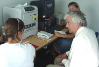 Elfed Roberts yn ateb eich cwestiynau chi