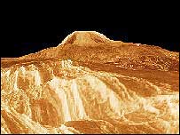 ارتفاعات زهره پوشيده از فلزات است.