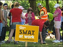 Young volunteers at Bower Ponds wildlife event