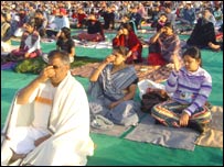 بابا رام دیو کی یوگا کلاس