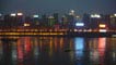 Mòr-bhaile agus abhainn air an oidhche, Chongqing