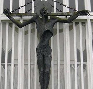 crucifix-460_1217018c.jpg