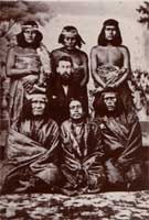 Lewis Jones ymhlith y Tehuelches