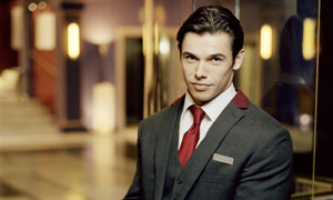 Paul Telfer in Hotel Babylon