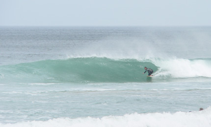 Shortboards too. This charger makes the most of a small September swell up at the Causeway. Pic: Ger 06