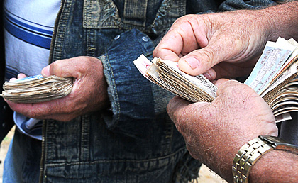 Dinero (Foto: Raquel Pérez)