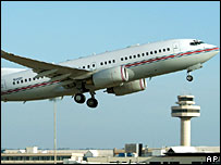 قیدیوں کو خفیہ جیلوں میں منتقل کرنے کا الزام سی آئی پر لگتا رہا ہے