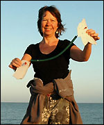 Fran Crowe collecting rubbish - 46000 Challenge