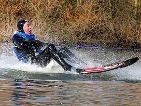 Chris Evans on water-skiing