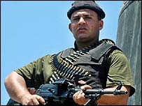 Filistin polis gücünden bir asker