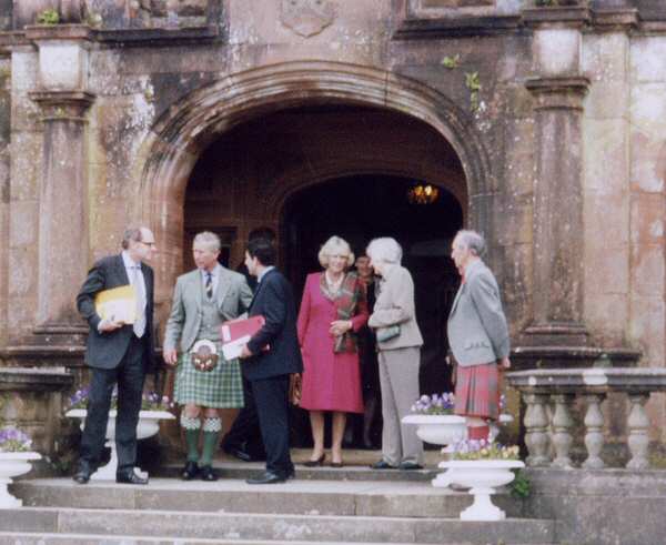 The Duke and Duchess with officials at the Castle Main Entrance.