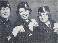 Yvonne Towns receiving her Gold award