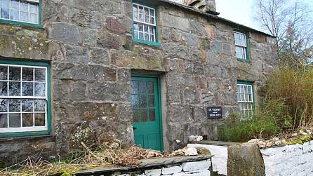 Yr Ysgwrn, cartref Hedd Wyn - diolch i gyfrannwr Flickr 'LearnCymraeg' am y llun.