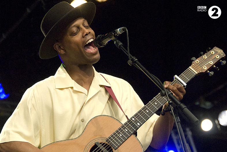 Eric Bibb