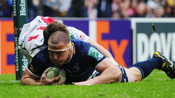 Heinke Van Der Merwe scored the fourth of Leinster's record five tries