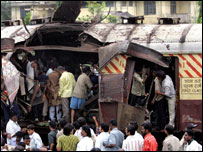 Hedef alınan trenlerden birisi