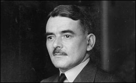 Runners get underway in the London Marathon 2003