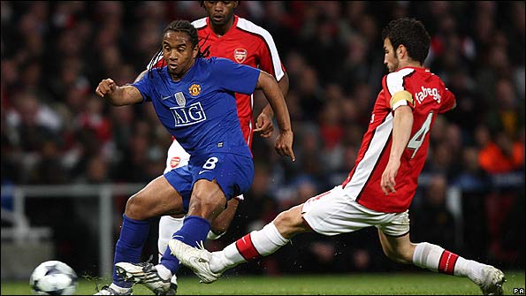 Anderson in action against Arsenal