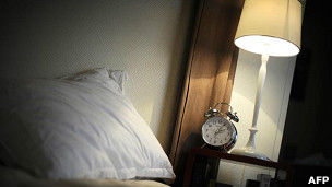 Порядо переведення годинників двічі на рік поки залишається в силі