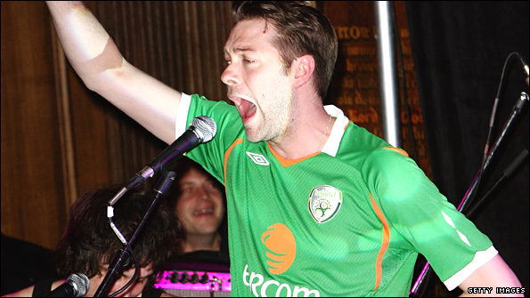 Kasabian singer Tom Meighan