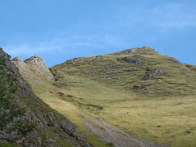 Dovedale hills