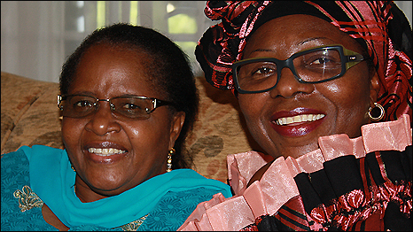 Namibian first lady Penehupifo Pohamba (left) and Veronique Edwards (right)