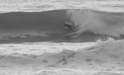 "Billy Does Burleigh". Derrys finest Billy McMenamin continues his long term stay Dopwn Under. You can see why. Pic Billiard, May 07