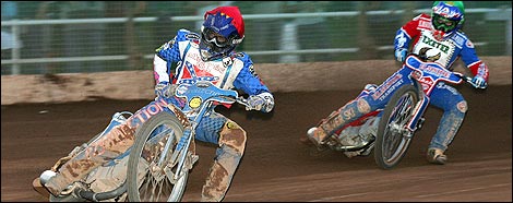 Stephan Katt (Hywel Lloyd)