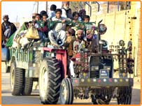 سوئی کے علاقے سے خاصی تعداد میں لوگوں کو ہجرت کرنی پڑی۔