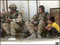 برطانوی فوج جنوبی عراق میں تعینات ہے 