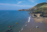 Traeth Llangrannog © Bwrdd Croeso Cymru